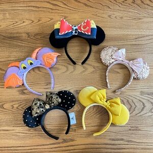 Disney Parks Original Adult Size Minnie Mouse Ears lot of 5